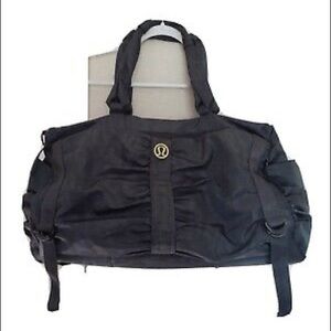 Lululemon Bon Voyage Duffel Bag